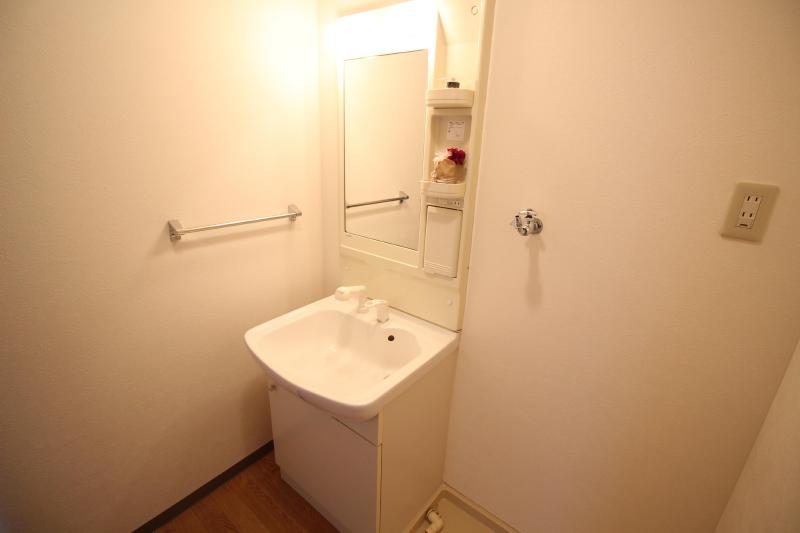 洗面設備　1　独立洗面台