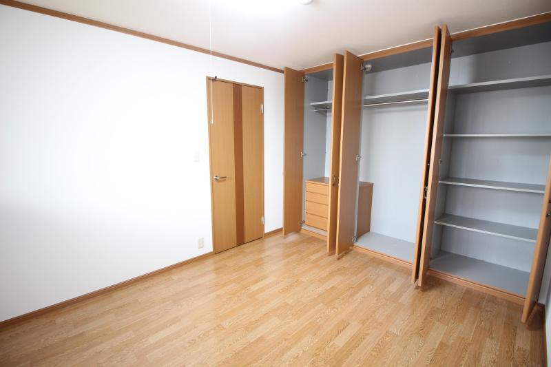 その他部屋・スペース　西側洋室6.1帖