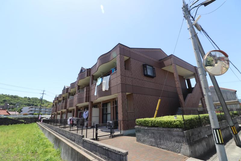 建物外観　フリーダム　建物外観