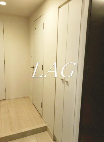 玄関　玄関です。