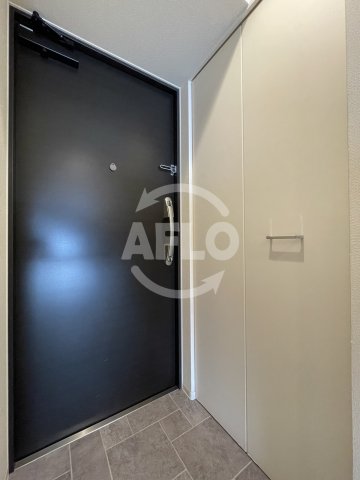 玄関　ドゥーエ立売堀　玄関