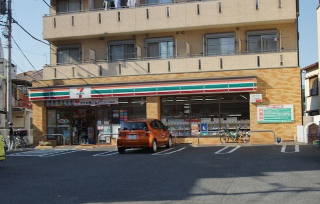 コンビニ　セブンイレブン葛飾西新小岩5丁目店（コンビニ）まで67m