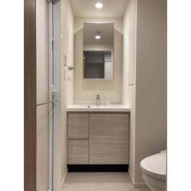 洗面設備　※写真は同タイプ住戸です。