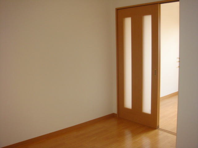 居室・リビング　広々とした洋室です