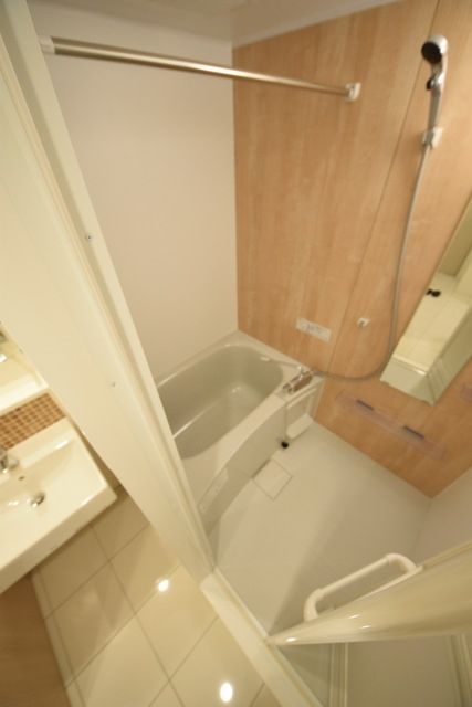 バス・シャワールーム　☆お問い合わせはお早めに☆
