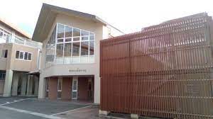 中学校　野洲市立野洲中学校（中学校）まで554m