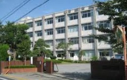 高校・高専　埼玉県立草加南高等学校（高校・高専）まで1212m