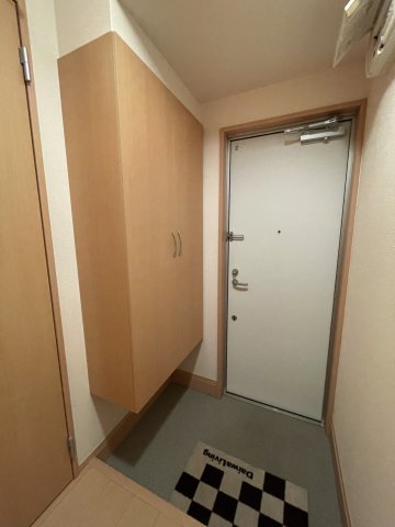 玄関　シンプルで使いやすい玄関です