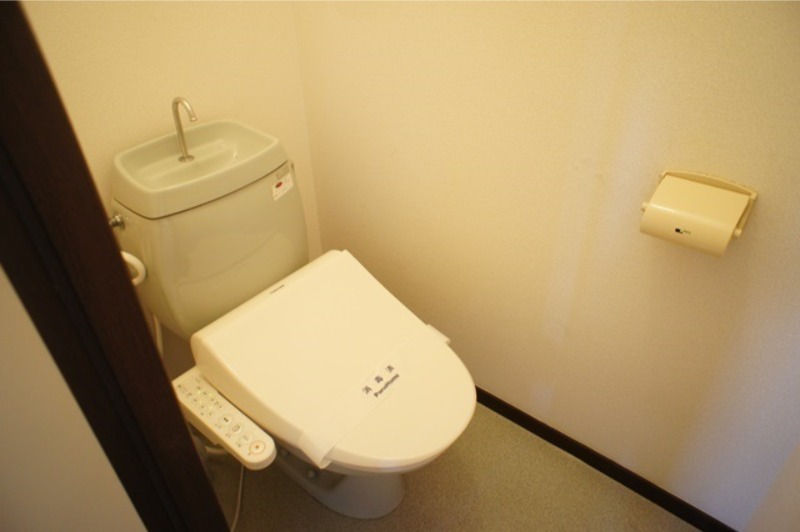 トイレ　図面と現状に相違がある場合には現状を優先