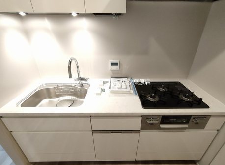 キッチン　★《見学予約受付中》2022年築・築浅レジデンス★