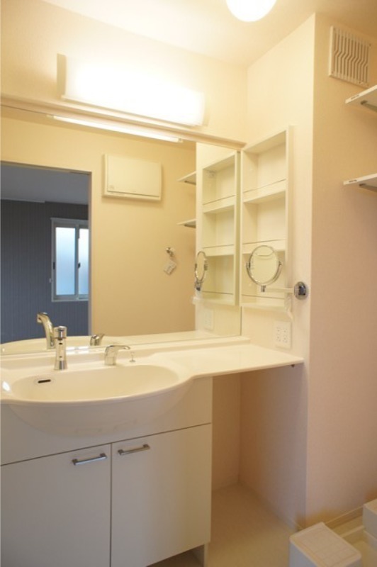 洗面設備　図面と現状に相違がある場合には現状を優先