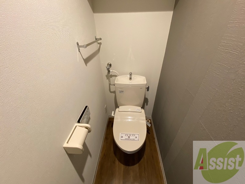 トイレ　こちらはトイレです。清潔感があり、安心して使用できます。