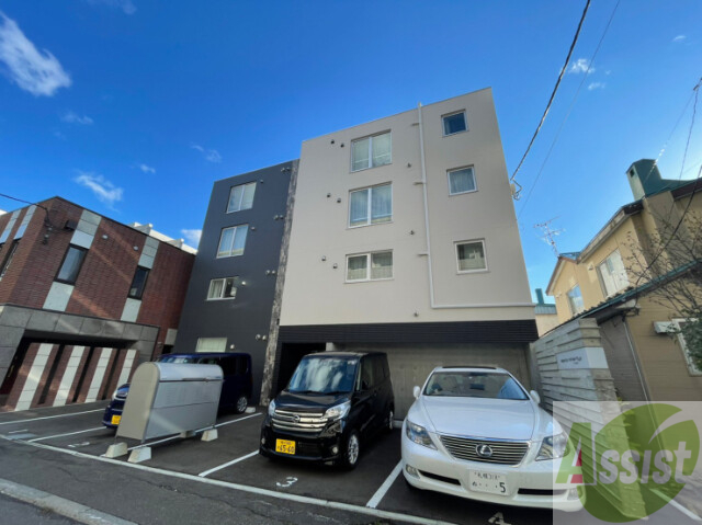 建物外観　札幌市中央区南８条西「エゾンス西線９条」