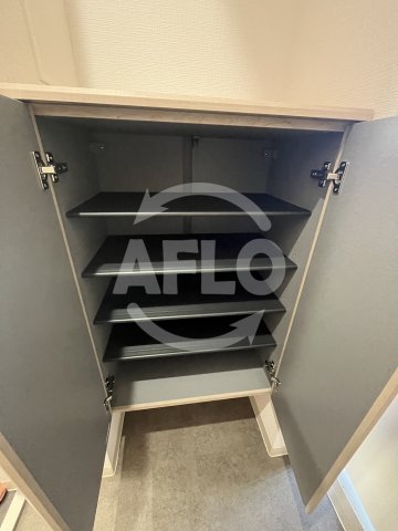 収納　シャルールメゾン桃谷　シューズボックス