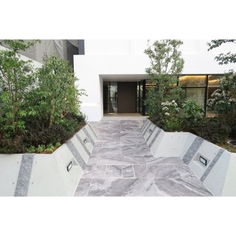 エントランス　ラクレイス平尾山荘通り