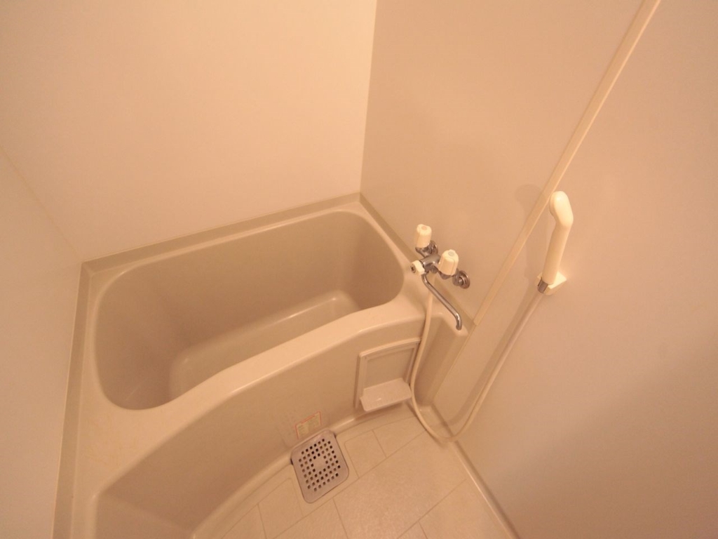 バス・シャワールーム　バスルーム　浴室暖房乾燥機付き