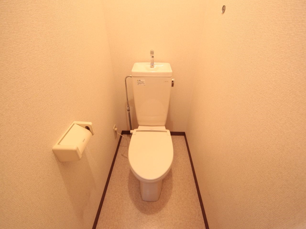 トイレ　暖房便座付トイレ