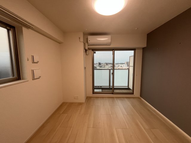 居室・リビング　写真は、他部屋の同間取りです（現況優先）