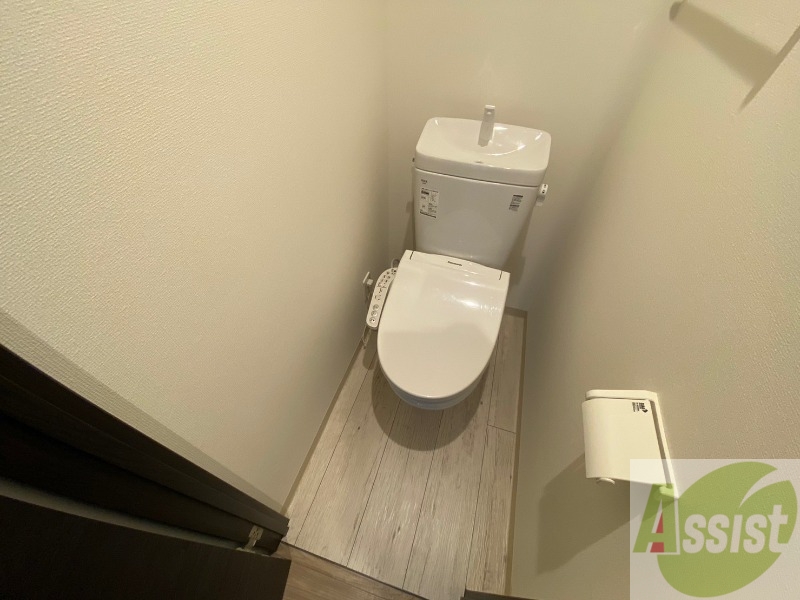 トイレ　ウォシュレット機能がついたトイレ。安心して使用できますね。