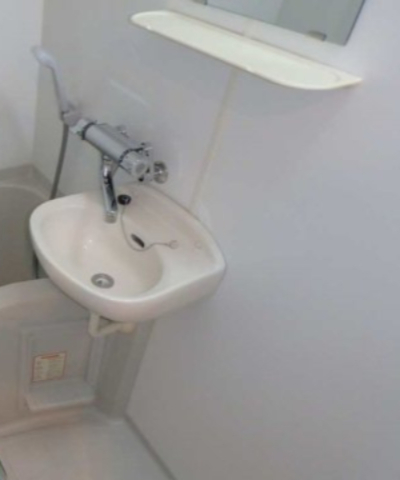 洗面設備　※別部屋の参考写真です。