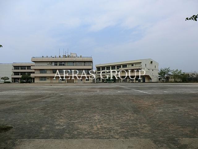 小学校　町田市立南成瀬小学校（小学校）まで813m