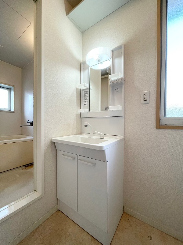 洗面設備　図面と現状に相違がある場合には現状を優先