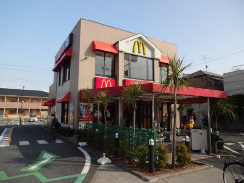 飲食店　マクドナルド 浦安富士見店（飲食店）まで424m