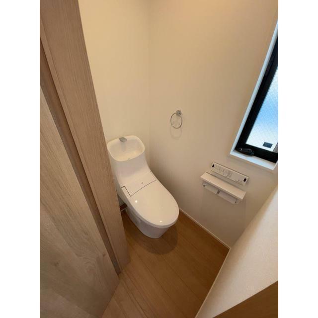 トイレ　※同じシリーズの参考写真です※