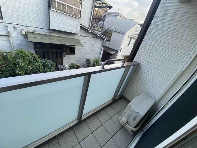 バルコニー　南東向きバルコニー！