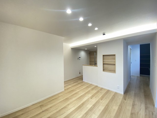 居室・リビング　LDK14.3帖のリビングダイニングキッチンです！