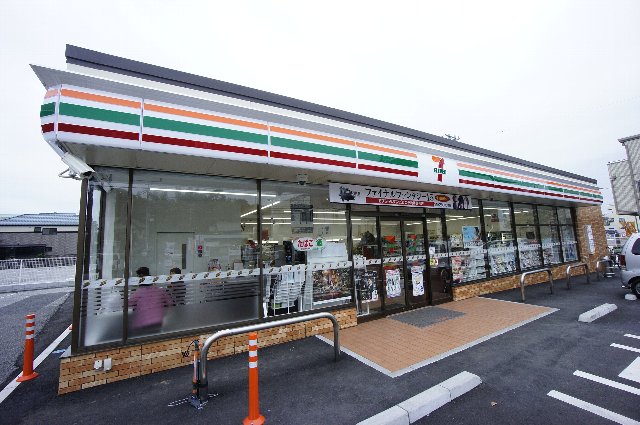 コンビニ　セブンイレブン 船橋夏見西店（コンビニ）まで292m