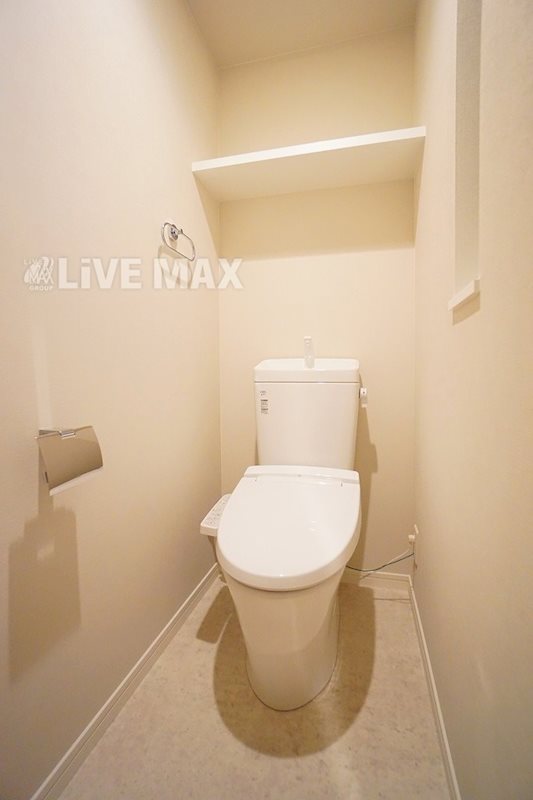 トイレ　※同マンション参考写真