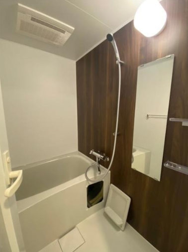 バス・シャワールーム　☆ゆったりくつろげるお風呂☆