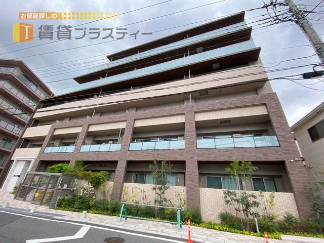 建物外観　外観から雰囲気がありますね