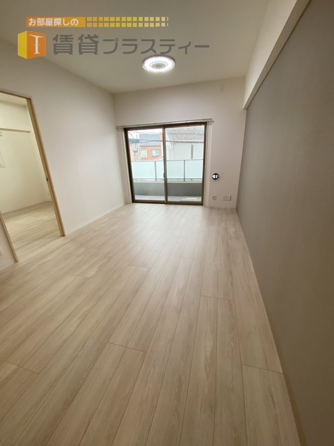 居室・リビング　ゆったりリビングでくつろげます