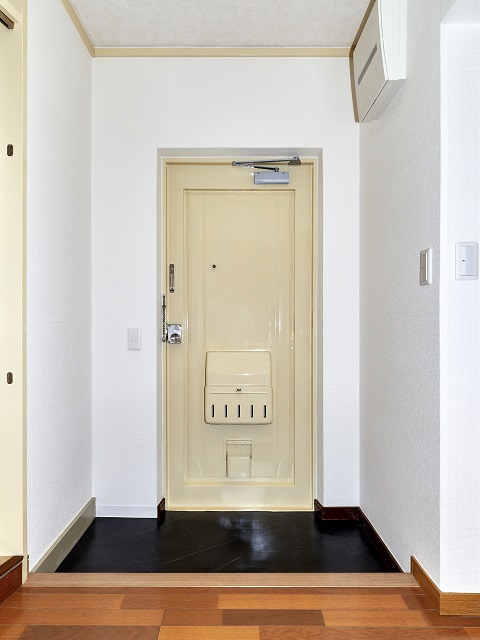 玄関　明るい玄関です