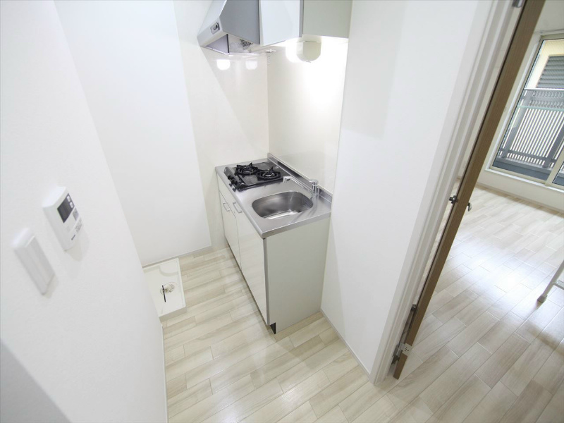 キッチン　システムキッチン（ガス2口）冷蔵庫・レンジ等ご用意できます