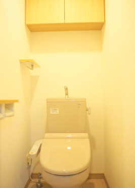 トイレ　ルーブル大鳥居