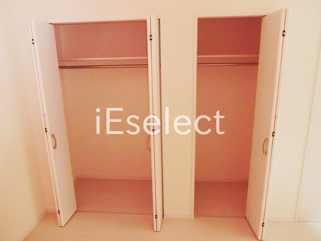 収納　広々クローゼット完備です。