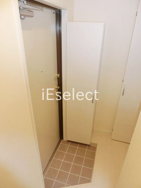 玄関　シューズボックスのある玄関です。