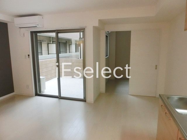 居室・リビング　おしゃれなデザイナーズマンションです。