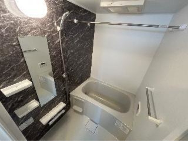 バス・シャワールーム　図面と現状に相違がある場合には現状を優先