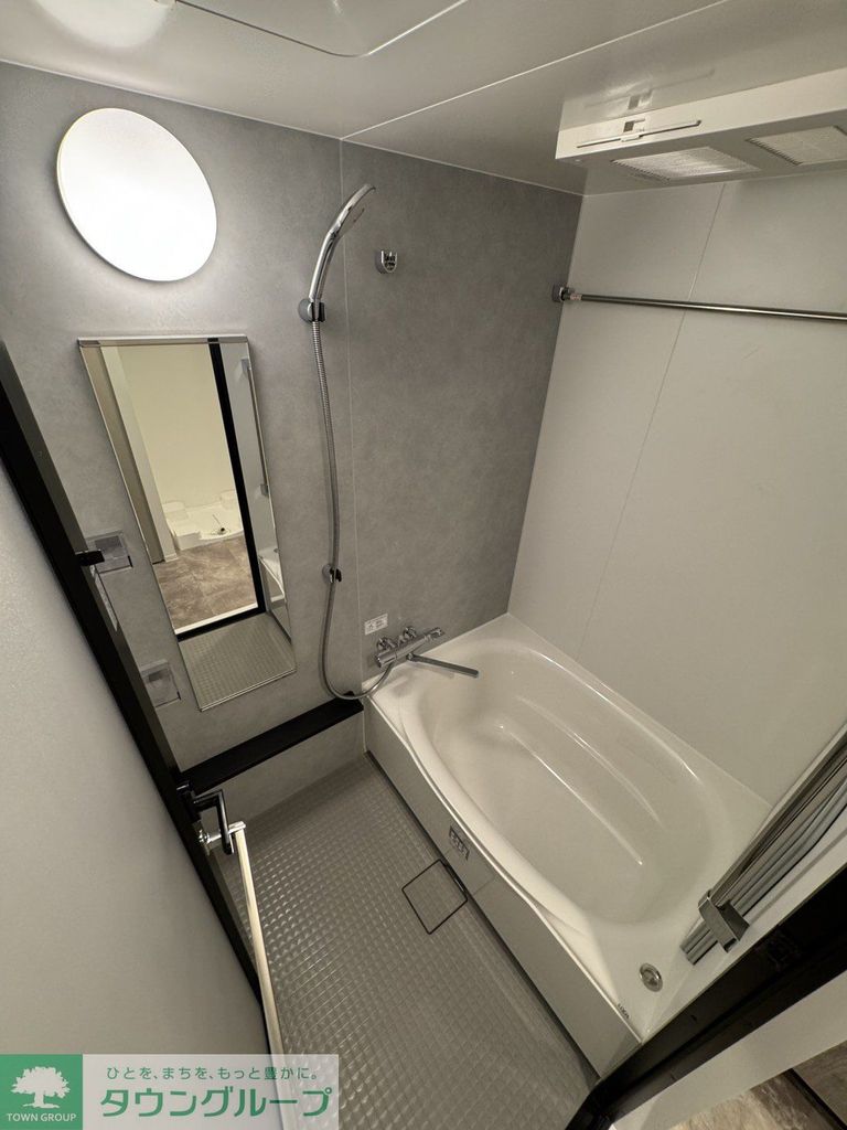 バス・シャワールーム　バス