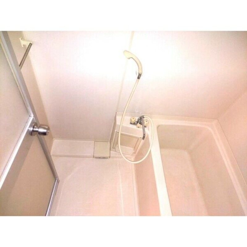 バス・シャワールーム　図面と現状に相違がある場合には現状を優先