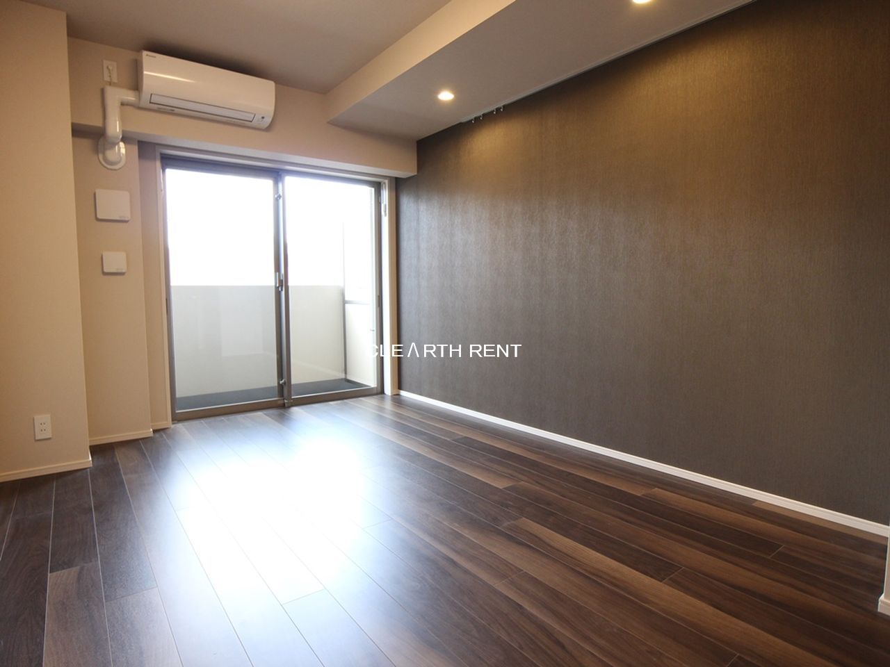 居室・リビング　☆開放感のある広々8.2帖