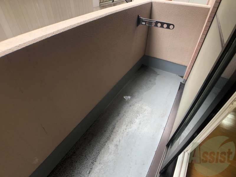 バルコニー　バルコニーです。洗濯物を干したり一息ついたりできますね！