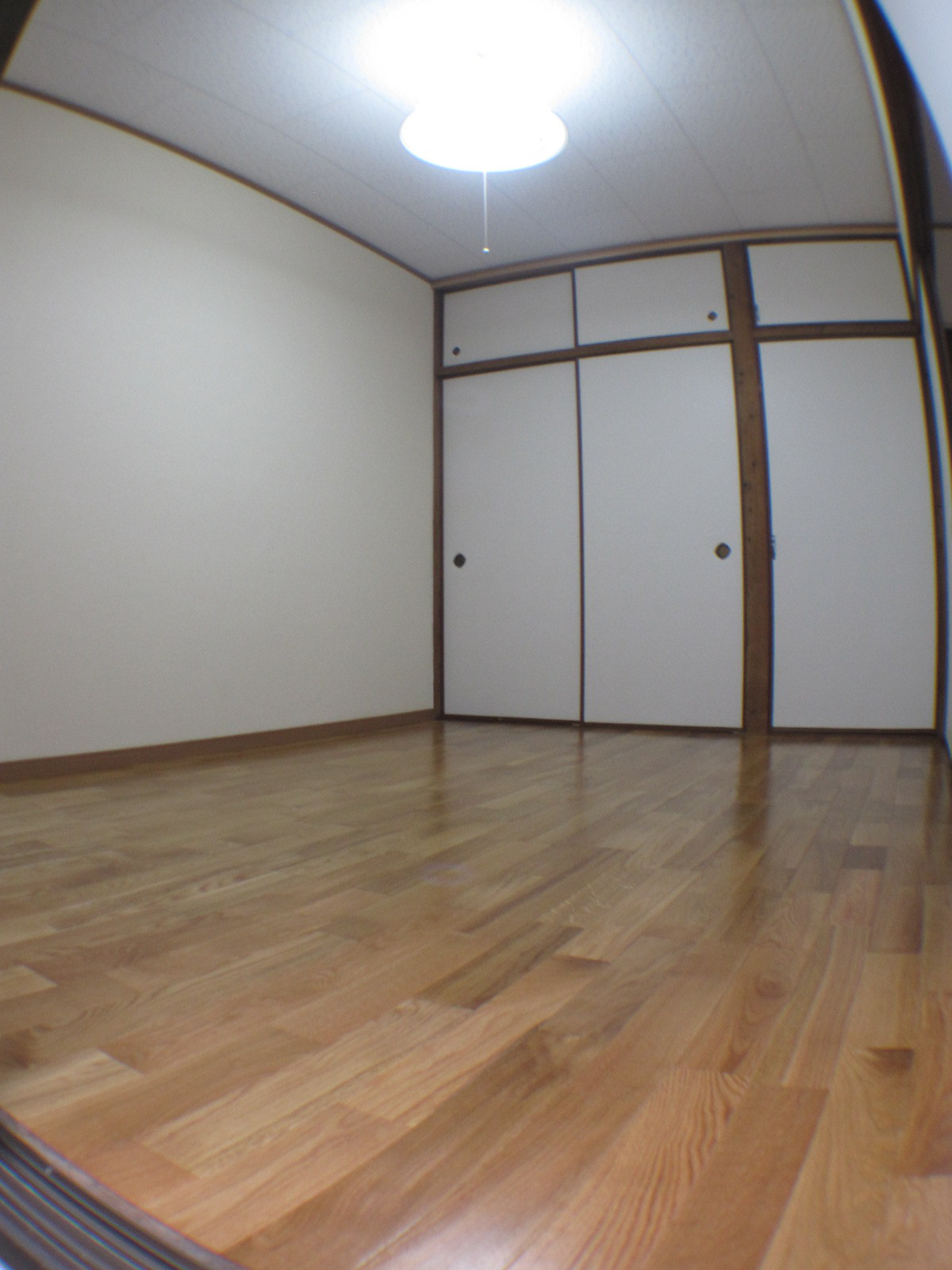 収納　壁一面の収納です。