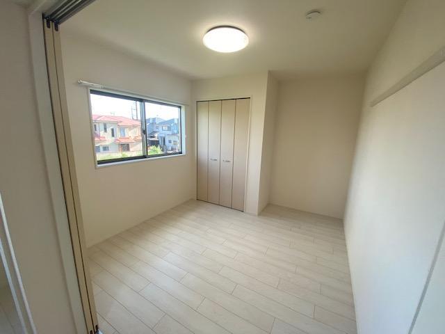 居室・リビング　洋室