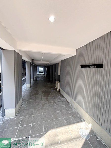 エントランス　エントランス