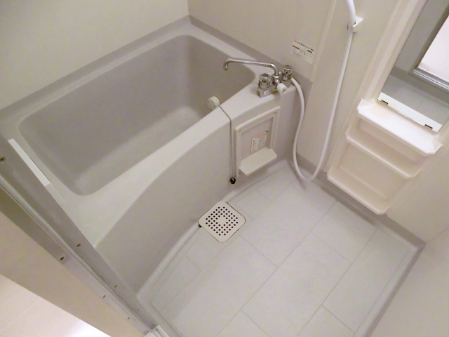 バス・シャワールーム　ゆっくりのんびりできるバスルームです☆